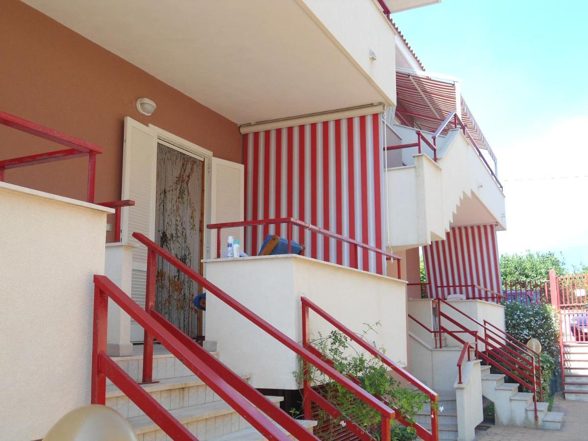 Aquamarine Home Riposto Exterior photo