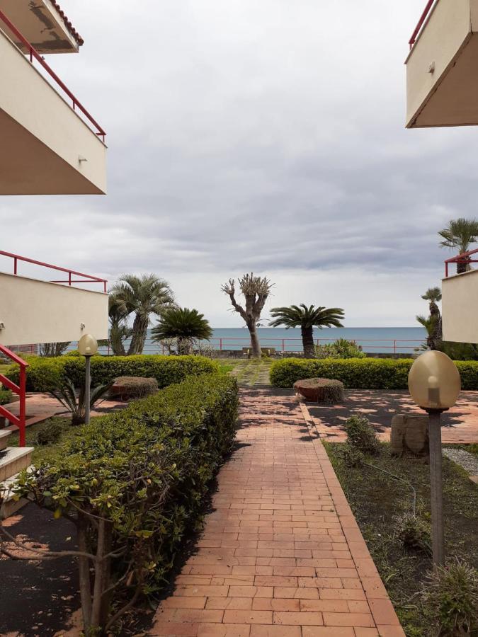 Aquamarine Home Riposto Exterior photo